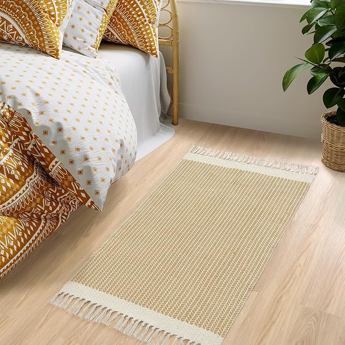 Lahome Boho Bathroom Rugs, Small 2x3 Front Door Mat Lightweight Kitchen Rug Woven Cotton Area Rug with Tassels, Farmhouse Non Shedding Washable Throw Rug Low Pile Carpet for Entry Laundry, Khaki