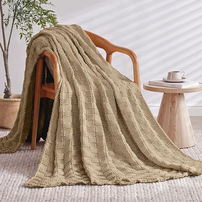 Knitted Weighted Blanket for Adult, No Beads Heavy Blanket 60” x 80'' 10lbs, Breathable Chunky Knit Blanket, Cooling Weighted Blanket for Hot Sleepers, Christmas Home Decor (Camel)