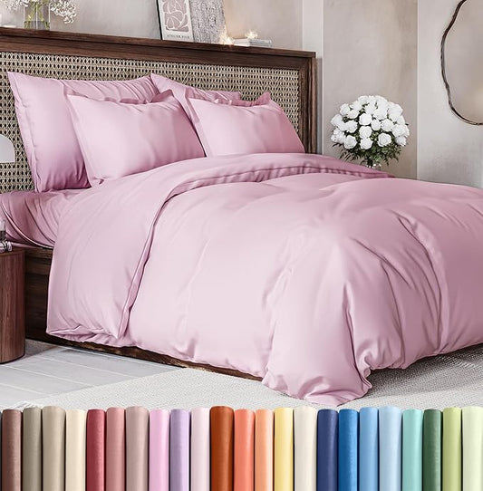 Duvet Cover Full Size Set - Extra Soft Full Size Duvet Cover 80 x 90 with 2 Pillow Shams - Hotel Luxury Easy Care and Fade Free w/Zipper Closures & Ties - Comfy Breathable Bedding Set (Light Pink)