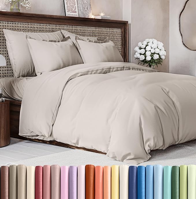 Duvet Cover Queen Size Set - Extra Soft Queen Size Duvet Cover 90 x 90 with 2 Pillow Shams - Hotel Luxury Easy Care and Fade Free w/Zipper Closures & Ties - Comfy Breathable Bedding Set (Light Grey)