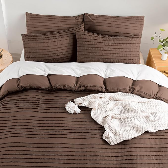 NEXHOME PRO Duvet Cover Queen Size, Blue 3 Pieces Boho Tufted Duvet Cover Set, Soft and Lightweight Microfiber Comforter Cover Set for All Season(Dark Brown,90 x 90)-No Comforter