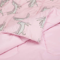 Amazon Basics Kid's Easy Care Microfiber Bed-in-a-Bag 5-Piece Bedding Set, Twin, Pink Cats, Animal Printed