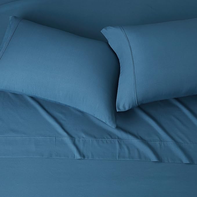 Amazon Basics Lightweight Super Soft Easy Care, Ultra Comfortable Microfiber 4-Piece Bed Sheet Set with 14-Inch Deep Pockets, Queen, Dark Teal, Solid AmazonBasics