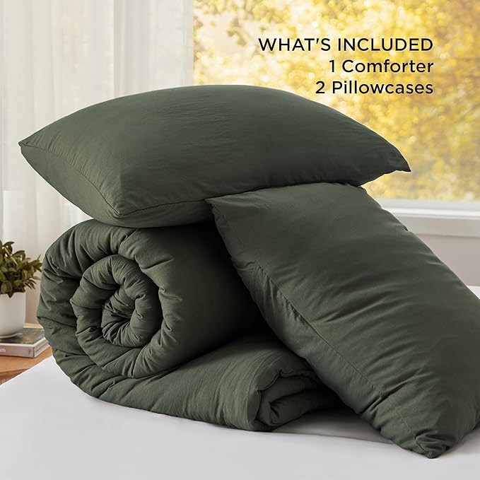 Bedsure King Size Comforter Set, Dark Green Soft Prewashed Bedding for All Seasons, 3 Pieces GentleSoft™ Warm Down Alternative Bed Set, 1 Lightweight Comforter (104"x90") and 2 Pillowcases (20"x36")