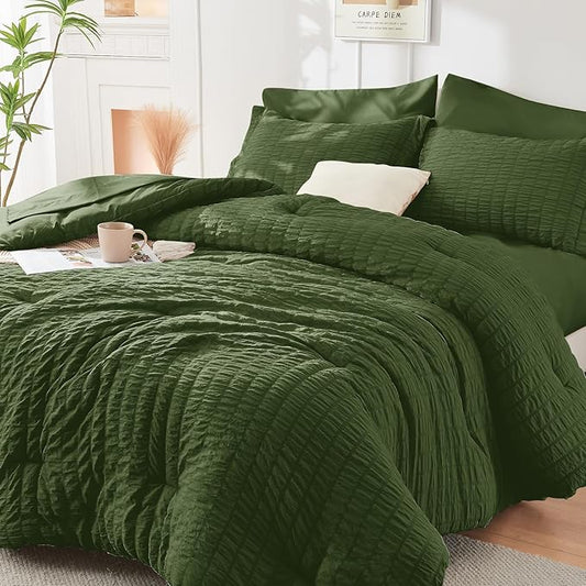 HYMOKEGE Olive Green King Size Comforter Set Seersucker 7 Pieces, All Season Luxury Bed in a Bag for Bedroom, Bedding Set with Comforter, Sheets, Pillowcases & Shams