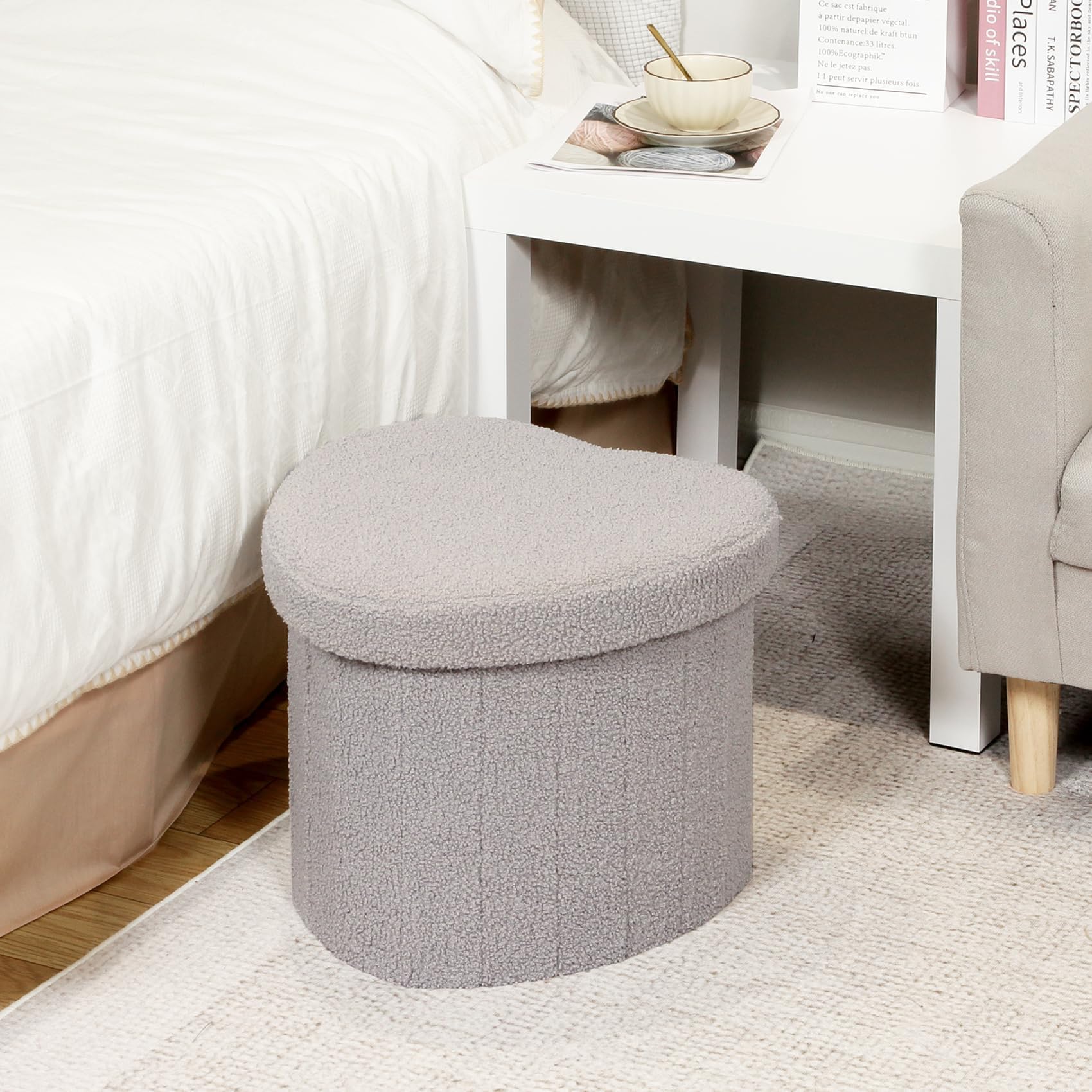 B FSOBEIIALEO Storage Ottoman Cube, Flowers Shaped Ottomans with Storage Foot Stool Footrest for Lving Room, Boucle Ottoman Seat for Dorm Room,Faux Teddy Fur,White 12.6"x12.6"x12.6" Dormly