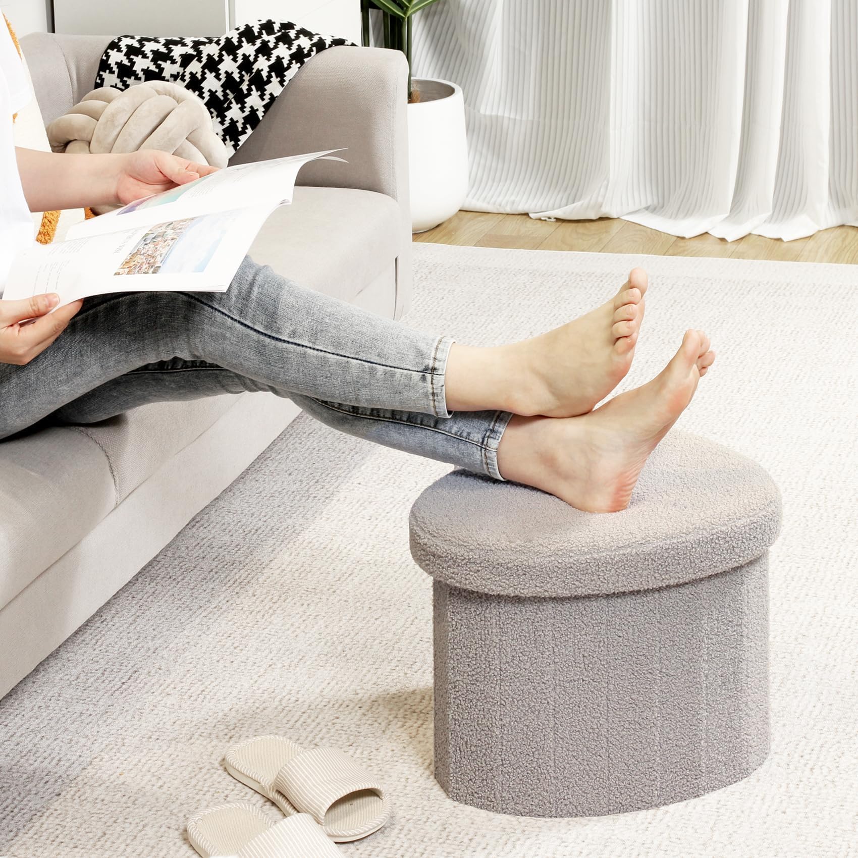 B FSOBEIIALEO Storage Ottoman Cube, Flowers Shaped Ottomans with Storage Foot Stool Footrest for Lving Room, Boucle Ottoman Seat for Dorm Room,Faux Teddy Fur,White 12.6"x12.6"x12.6" Dormly