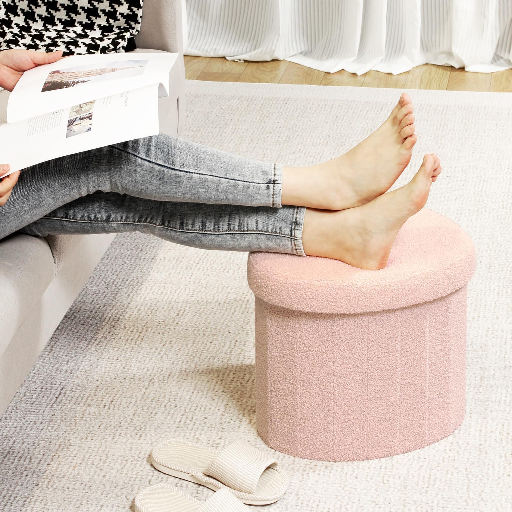 B FSOBEIIALEO Storage Ottoman Cube, Flowers Shaped Ottomans with Storage Foot Stool Footrest for Lving Room, Boucle Ottoman Seat for Dorm Room,Faux Teddy Fur,White 12.6"x12.6"x12.6" Dormly