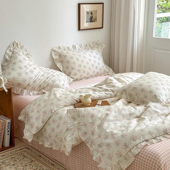 MKXI King Size Pink Floral Comforter Set - 3 Piece Ruffled Lace Bedding Set 1 King Comforter with 2 Pillowcases All Seasons, Soft Aesthetic Princess Style Floral Comforter for Girls, Women