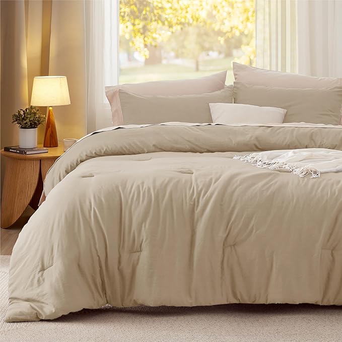 Bedsure Queen Size Comforter Set, Khaki Soft Prewashed Bedding for All Seasons, 3 Pieces GentleSoft™ Warm Down Alternative Bed Set, 1 Lightweight Comforter (90"x90") and 2 Pillowcases (20"x26")