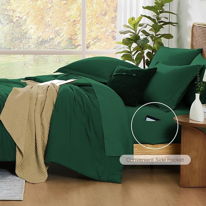 WRENSONGE King Size Comforter Set- 7 Pieces Soft Emerald Green Bed in a Bag King with Fitted Sheet, Flat Sheet, 2 Pillow Shams, and 2 Pillowcases-Warm King Bedding Set for All Season
