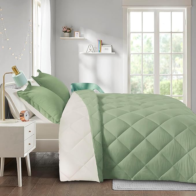 HIG 3pc Sage Green Queen Size Comforter Set-All Season Reversible Down Alternative Comforter with Two Shams -Quilted Duvet Insert with Corner Tabs - Diamond Stitched Blanket - Breathable, Soft, Fluffy