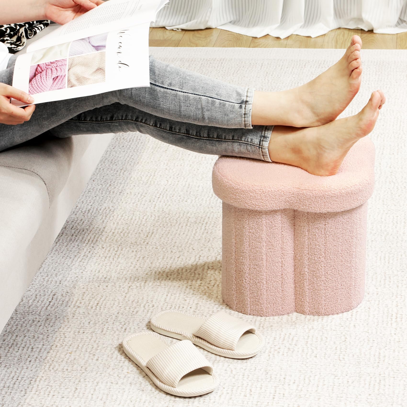 B FSOBEIIALEO Storage Ottoman Cube, Flowers Shaped Ottomans with Storage Foot Stool Footrest for Lving Room, Boucle Ottoman Seat for Dorm Room,Faux Teddy Fur,White 12.6"x12.6"x12.6" Dormly
