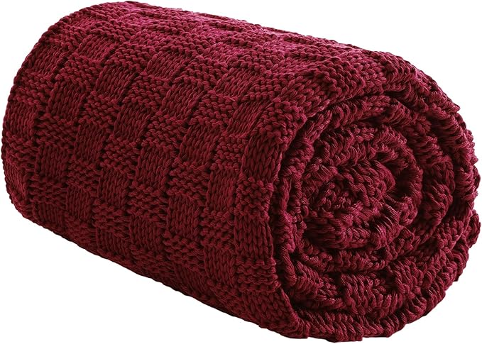 Knitted Weighted Blanket for Adult, No Beads Heavy Blanket 50” x 60'' 5lbs, Breathable Chunky Knit Blanket, Cooling Weighted Blanket for Hot Sleepers, Christmas Home Decor (Red)