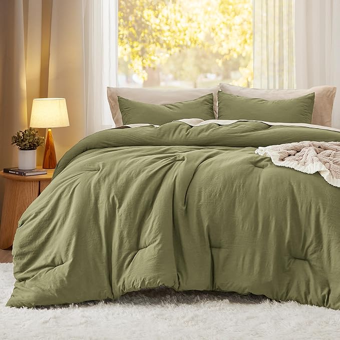 Bedsure King Size Comforter Set, Olive Green Soft Prewashed Bedding for All Seasons, 3 Pieces GentleSoft™ Warm Down Alternative Bed Set, 1 Lightweight Comforter (104"x90") and 2 Pillowcases (20"x36")