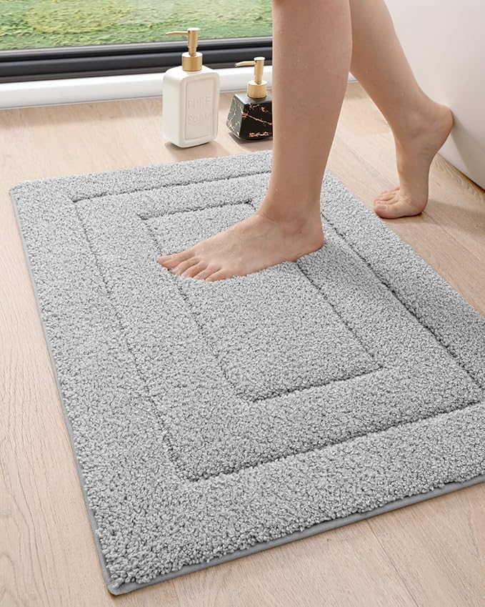 DEXI Bathroom Rug 36x24, Non Slip Washable Bath Mat for Shower Floor, Absorbent Soft Bathmat with Rubber Backing, Quick Dry Microfiber Carpet, Light Grey