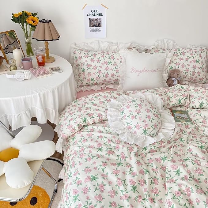 MKXI Fresh Green Floral & Leaf Comforter King Size - 3 Piece Pastoral Style Comforter Set with White Lace Ruffle Edge Soft Aesthetic Floral Bedding Set with 2 Pillow Shams for Teen Girls