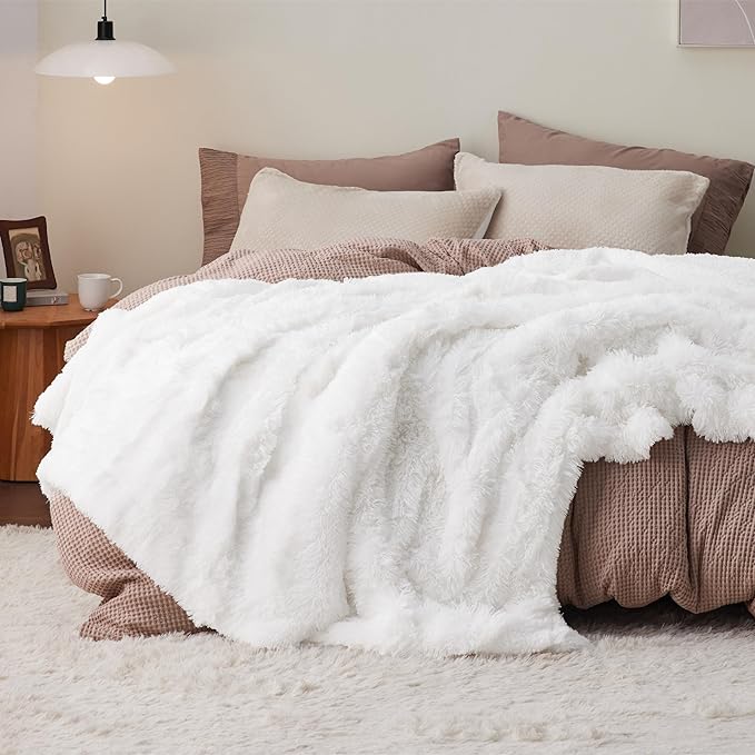 Bedsure GentleSoft Fluffy White King Size Blanket for Bed, Thick Soft Sherpa Faux Fur Fleece Bedding Fuzzy Plush Winter Warm Heavy Large King Blanket, Cozy White Gifts for Men Women, 108x90