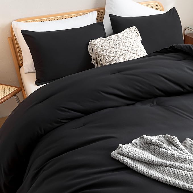ROSGONIA California King Comforter Set Black, 3pcs (1 Boho Cal King Comforter & 2 Pillowcases), All Season Bedding Soft Bedspread Blanket Quilt