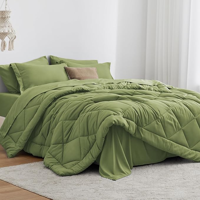 Love's cabin California King Comforter Set Olive Green, 7 Pieces California King Bed in a Bag, All Season Bedding Sets with 1 Comforter, 1 Flat Sheet, 1 Fitted Sheet, 2 Pillowcase and 2 Pillow Sham