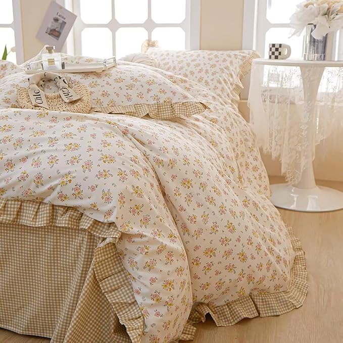 MKXI Queen Size Pink & Yellow Floral Ruffled Comforter Set - 3 Piece Cottagecore Style Reversible Bed Set with Beige Plaid Pattern, Soft Aesthetic Bedding Set for Girls Wome