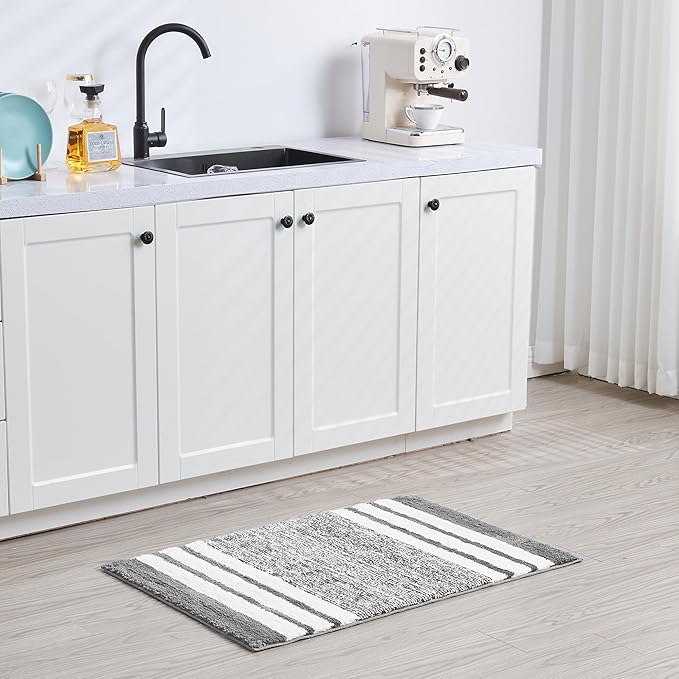CozeCube Bath mats for Bathroom Non Slip, Fluffy Absorbent Microfiber Bath mat Washable, Aesthetic Bathroom Rugs, Large Grey Striped Bath mat, Grey, 36" x 24"