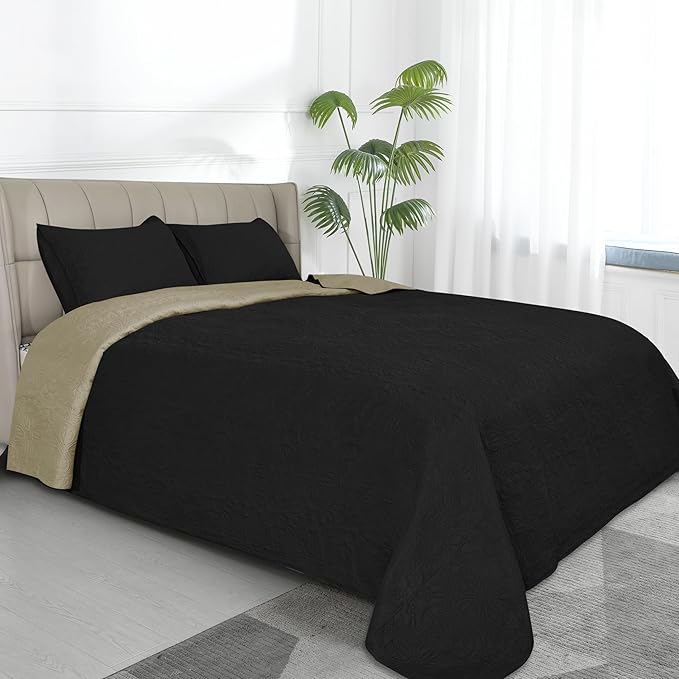 Easy-Going Full/Queen Size Reversible Quilt Set with 1 Quilt and 2 Pillow Shams, Soft Bed Quilt Cover, Water Resistant Lightweight Microfiber Bedspread, Stain Resistant, Damask-Black/Beige
