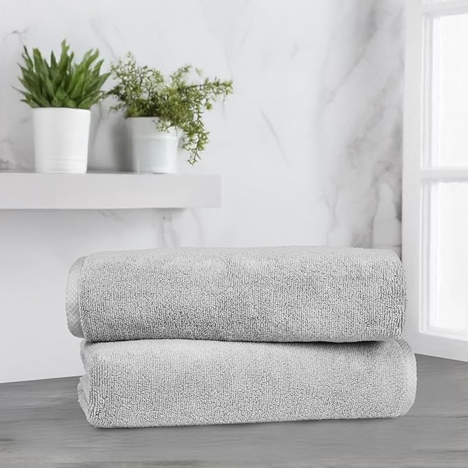 Amazon basics 2 piece Lightweight quick-dry bath towel, 100% cotton, Platinum, 54" x 30"