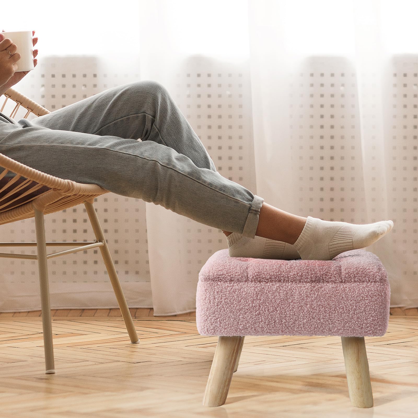 OGEMXU Storage Ottoman, Small Foot Stool Ottoman with Storage, Boucle Teddy Velvet Foot Rest with Padded Seat, Sturdy Wood Legs Stool for Living Room, Bedroom, Couch, Enterway (Cream) Dormly
