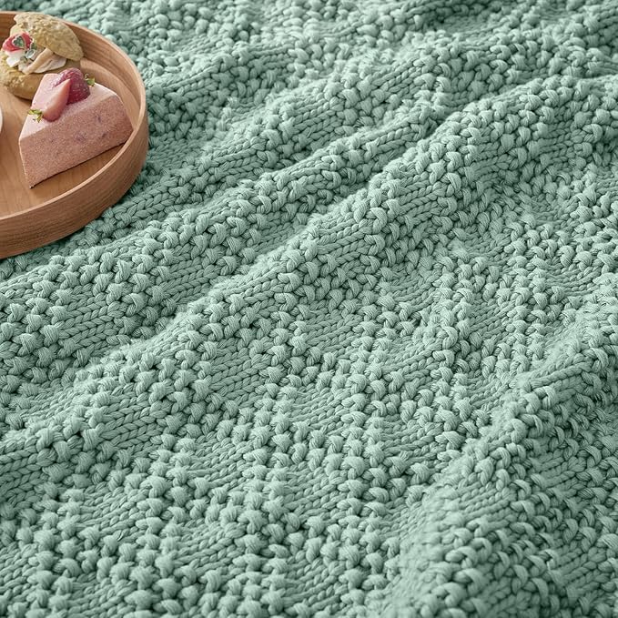 Knitted Weighted Blanket for Adult, Chunky Knit Weighted Throw for Sleep 60"*80" 17lbs, Cooling Breathable Machine Washable Heavy Blanket for Room Decor (HazeGreen, Queen)