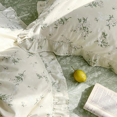 MKXI Full Size Beige & Green Floral Comforter Set - 3 Piece Ruffled Lace Bedding Set with Reversible Design, Soft Aesthetic Cottagecore Style Green Leaf Comforter for Girls, Women, and Teens