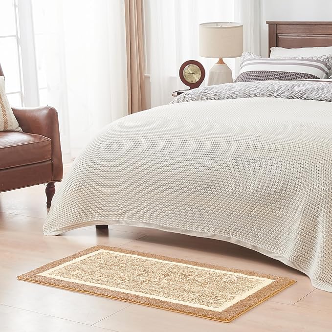 CozeCube Bath mats for Bathroom Non Slip, Fluffy Absorbent Microfiber Bath mat Washable, Aesthetic Bathroom Rugs, Small Beige Bath mat, Beige, 24" x 16"
