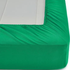 Amazon Basics 7 Piece Soft, All-Season Microfiber Kid's Bed-in-a-Bag Bedding Set, Full/Queen, Solid, Green