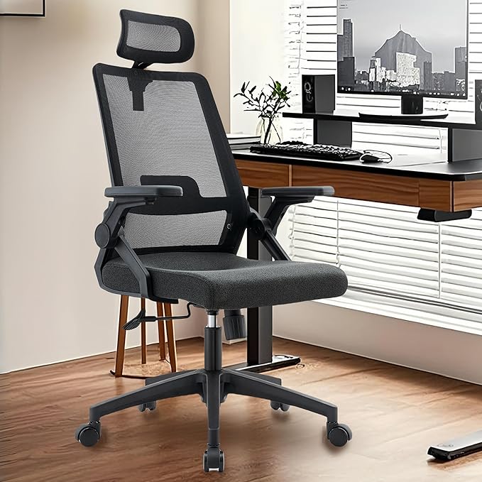 Office Chair ergonomically Designed with Breathable mesh backrest and Lumbar Support Adjustable Height Suitable for Offices Homes bedrooms Study Rooms (Black)