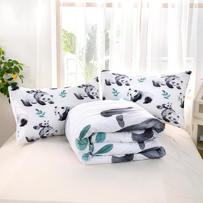CVHOUSE Panda Bedding - Queen Size, Cute Panda Comforter & 2 Pillow Cases - 3 Piece Set