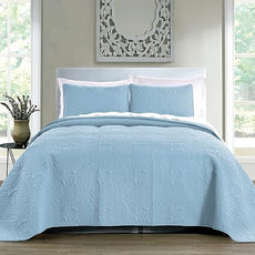 Quilt Set King/Cal King/California King Size Sky Blue - Oversized Bedspread - Soft Microfiber Lightweight Coverlet for All Season - 3 Piece Includes 1 Quilt and 2 Shams, Geometric Pattern