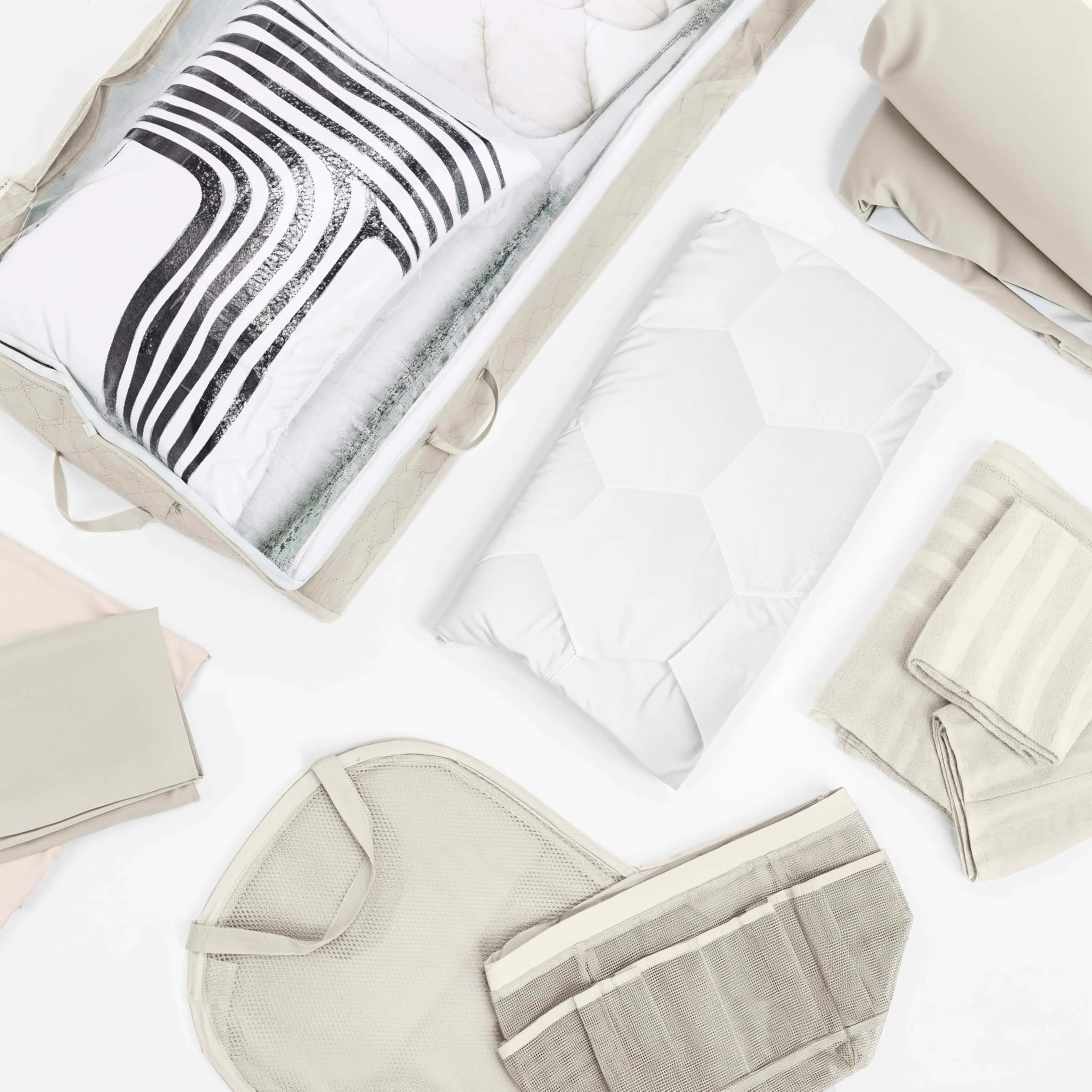 Hearth & Harbor Complete Dorm Room Set, Twin XL Comforter Set, Sheet Set, Mattress Protector, Towels and Organizers - All Dorm Accessories Included Dormly