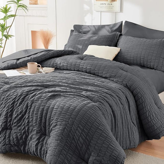 HYMOKEGE Oversized King Comforter Set Seersucker 7 Pieces, All Season Luxury Bed in a Bag for Bedroom, Bedding Set with Comforter, Sheets, Pillowcases & Shams, Dark Grey