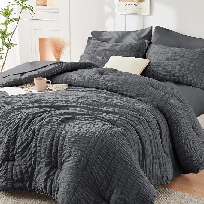 HYMOKEGE Oversized Queen Comforter Set Seersucker 7 Pieces, All Season Luxury Bed in a Bag for Bedroom, Bedding Set with Comforter, Sheets, Pillowcases & Shams, Dark Grey
