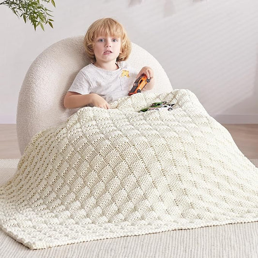 Knitted Weighted Blanket for Adult, No Beads Heavy Blanket 50” x 60'' 5lbs, Breathable Chunky Knit Blanket, Cooling Weighted Blanket for Hot Sleepers, Christmas Home Decor (Ivory White)