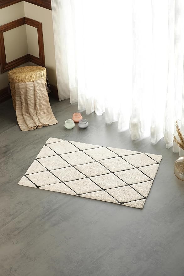 Organic Cotton Bathroom Rug, Luxury Non Slip Ultra Soft & Water Absorbent Bath Mat| Diamonds Design Premium Bath Rug | Perfect for Tub & Shower, Toilet Floors, Door Mat (36"x24", Ivory & Black)