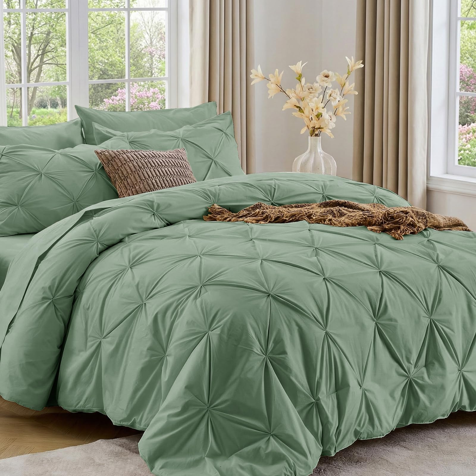 Sasttie Twin XL Comforter Set, 5-Piece Bed in a Bag, Pintuck Bedding Sets for All Season, Includes Comforter, Flat Sheet, Fitted Sheet, Pillowcase and Pillowsham, Beige
