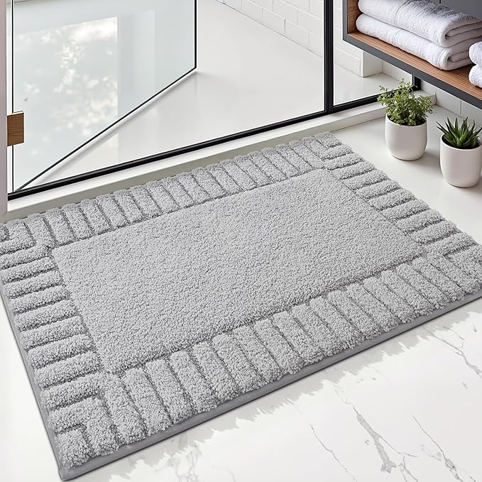 LUMI Bathroom Rugs Non Slip with Rubber Backing, Extra Soft Plush Microfiber Bath Rug Absorbent, Machine Washable Bath Mat Quick Dry for Tub, Shower, Hotel, Light Grey, 16"x24"