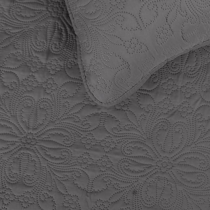Easy-Going King Size Reversible Quilt Set with 1 Quilt and 2 Pillow Shams, Soft Bed Quilt Cover, Water Resistant Lightweight Microfiber Bedspread, Stain Resistant, Damask-Gray/Light Gray