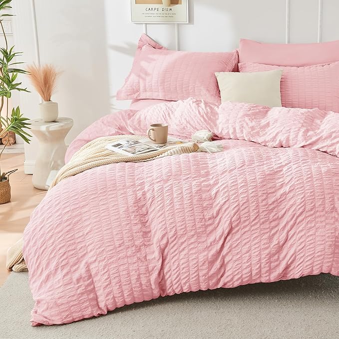 HYMOKEGE Pink Queen Comforter Set Seersucker 7 Pieces, All Season Luxury Bed in a Bag for Bedroom, Bedding Set with Comforters, Sheets, Pillowcases & Shams