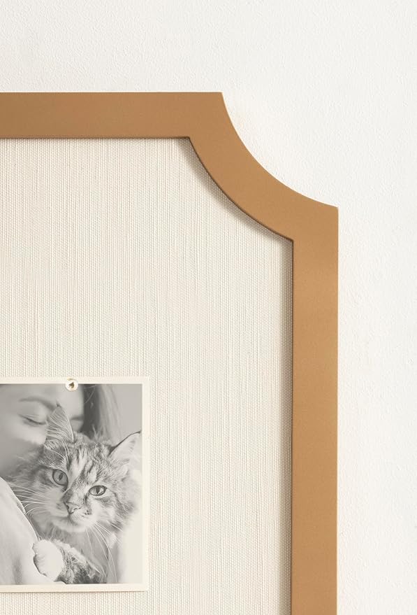 Kate and Laurel Holbrook Glam Framed Scallop Fabric Pinboard, 15 x 24, Gold, Decorative Modern Scalloped Bulletin Board for Use as Vision Board or Wall Organization