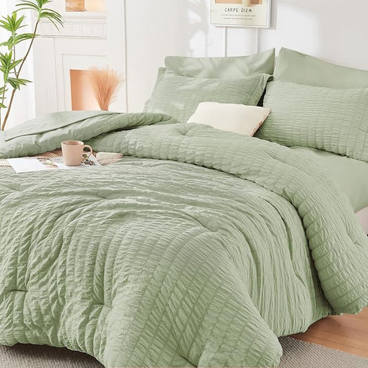 HYMOKEGE Light Green California King Comforter Set Seersucker 7 Pieces, All Season Luxury Bed in a Bag for Bedroom, Bedding Set with Comforters, Sheets, Pillowcases & Shams