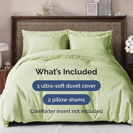 CGK Unlimited Duvet Cover Queen Size Set - Extra Soft Queen Size Duvet Cover 90 x 90 with 2 Pillow Shams - Hotel Quality w/Zipper Closures & Ties - Bedding and Bed Linens Set (Light Sage Green)