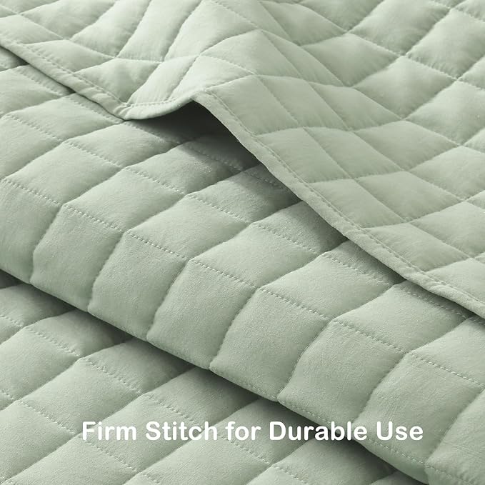 HORIMOTE HOME Asakusa Green Ruffled Quilt Set Twin Size, Geometric Square Stitched Pattern, Pre-Washed Farmhouse Shabby Chic Microfiber Lightweight Bedding Set Bedspread Coverlet for All Season