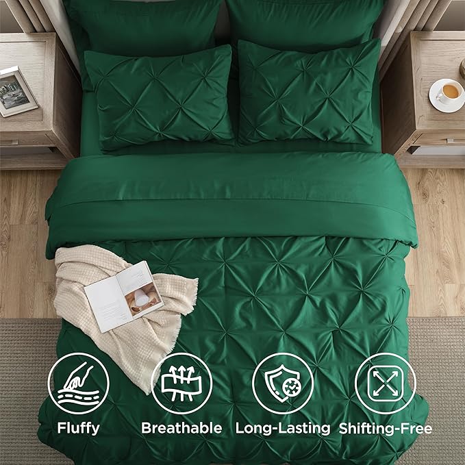 Bedsure Full Comforter Set Dark Green - Bed in a Bag Full Size Bedding Set 7 Pieces, GentleSoft™ Pintuck Bed Set Gift for Family, Pinch Pleat All Season Comforter with Sheets, Pillowcases & Shams
